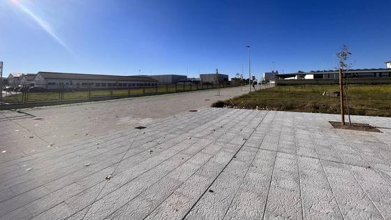 Finalizan las obras de peatonalización entre la Avenida García Siñeriz y la calle Canteros
