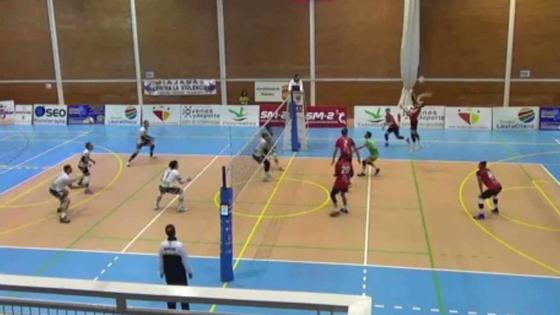 El Extremadura Grupo Laura Otero continúa último tras perder frente al Almendralejo