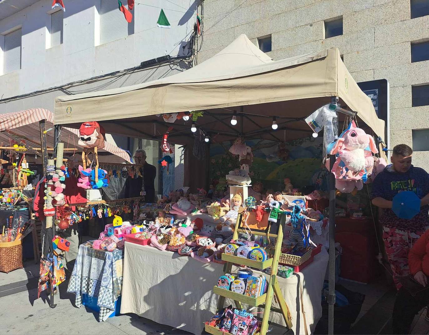 Fotos: Mercado 'Fantasía Navideña'