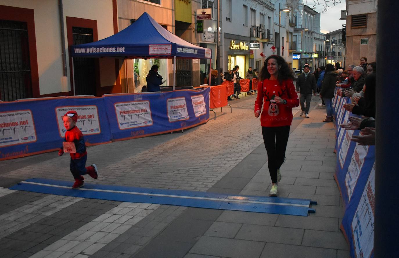 Fotos: La San Silvestre Miajadeña fue de las primeras en despedir el 2023