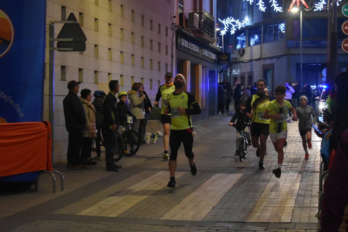 Fotos: La San Silvestre Miajadeña fue de las primeras en despedir el 2023
