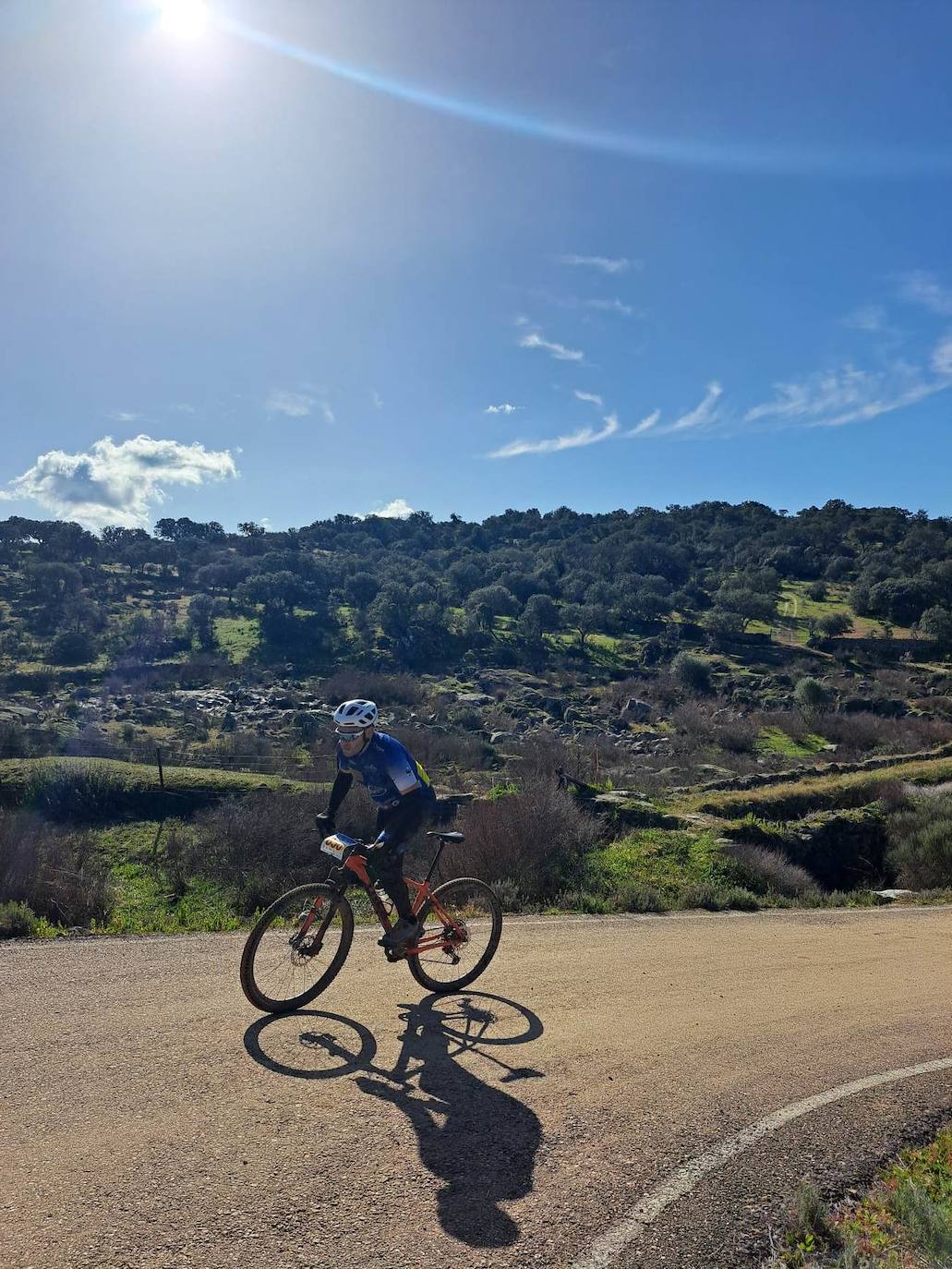 Miajadas volvió a convertirse un año más en punto referente del ciclismo con su famosa prueba Titán de los Ríos, congregando lo mejor del panorama nacional en un paraje natural incomparable. 