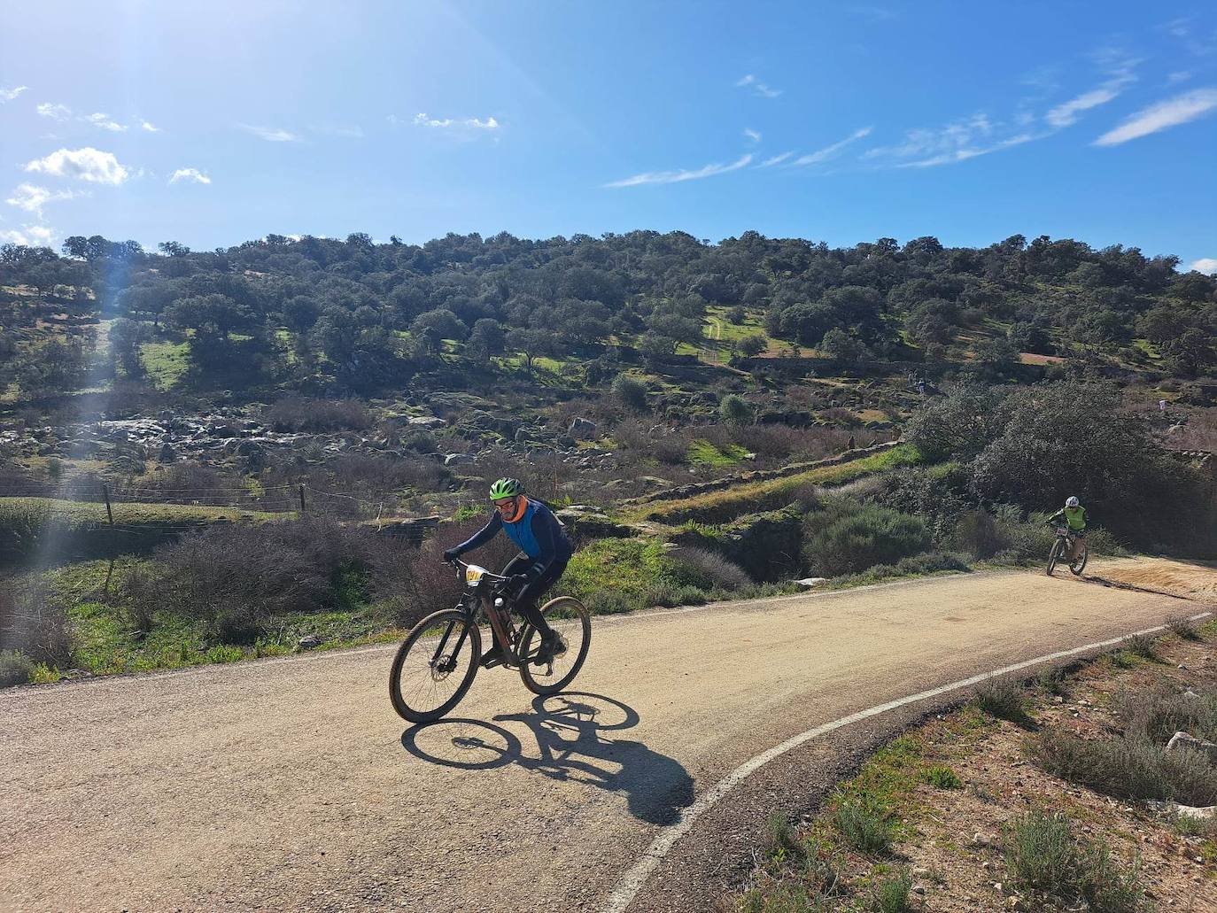 Miajadas volvió a convertirse un año más en punto referente del ciclismo con su famosa prueba Titán de los Ríos, congregando lo mejor del panorama nacional en un paraje natural incomparable. 