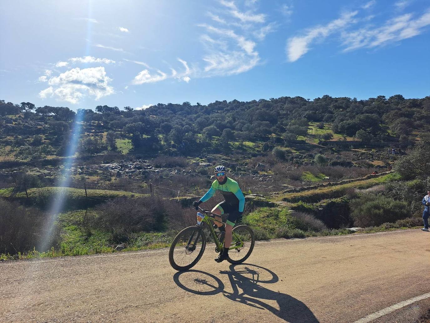 Miajadas volvió a convertirse un año más en punto referente del ciclismo con su famosa prueba Titán de los Ríos, congregando lo mejor del panorama nacional en un paraje natural incomparable. 