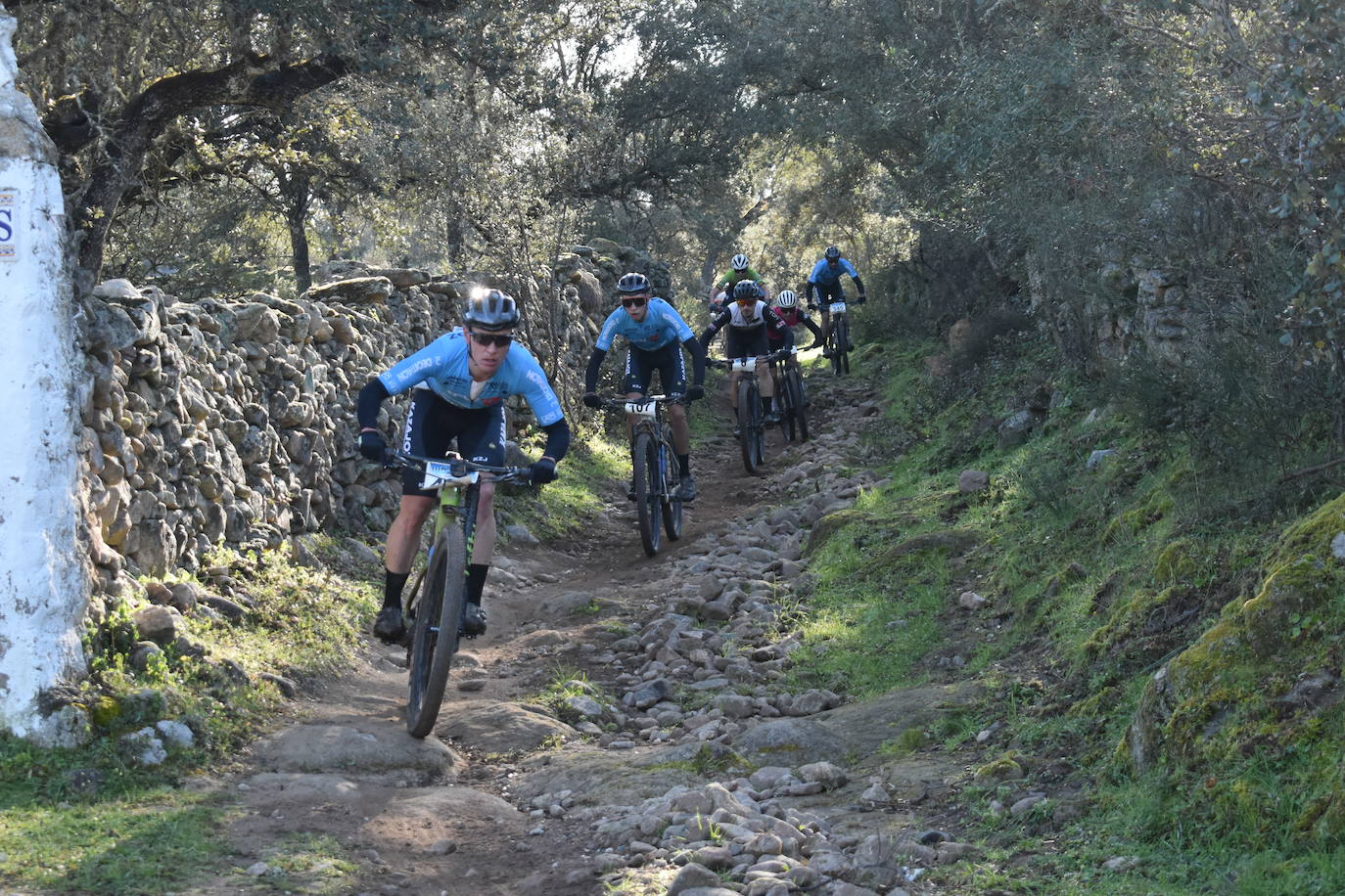 Miajadas volvió a convertirse un año más en punto referente del ciclismo con su famosa prueba Titán de los Ríos, congregando lo mejor del panorama nacional en un paraje natural incomparable. 