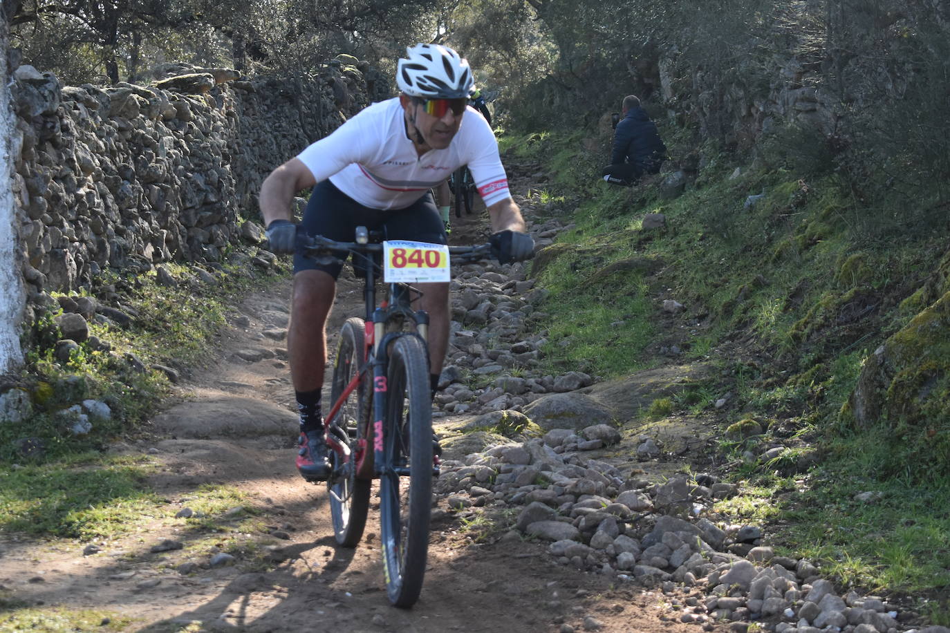 Miajadas volvió a convertirse un año más en punto referente del ciclismo con su famosa prueba Titán de los Ríos, congregando lo mejor del panorama nacional en un paraje natural incomparable. 