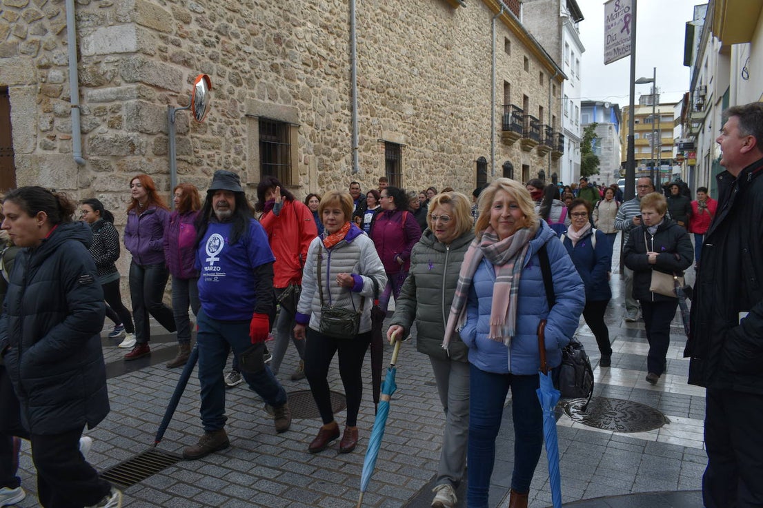 MIAJADAS LUCHA POR LA IGUALDAD DE LA MUJER