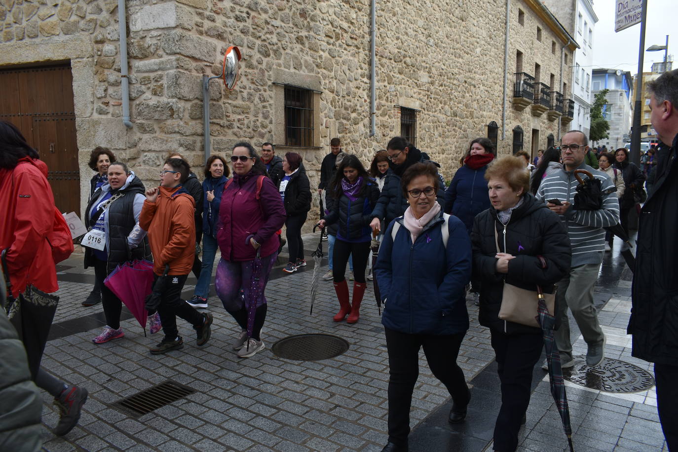 MIAJADAS LUCHA POR LA IGUALDAD DE LA MUJER