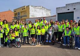 AD Voleibol y Miajadas Incluye recogieron 252 kilos de basuraleza