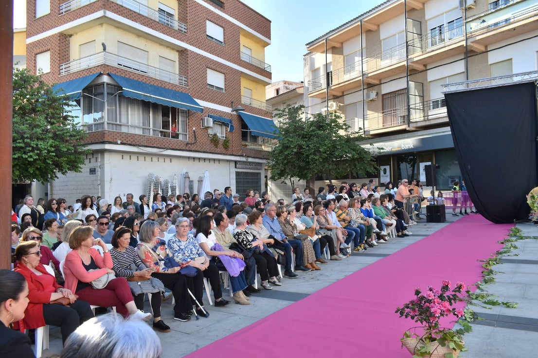 FOTOS: Éxito rotundo del desfile 'Miajadas está de moda' (1ª parte)