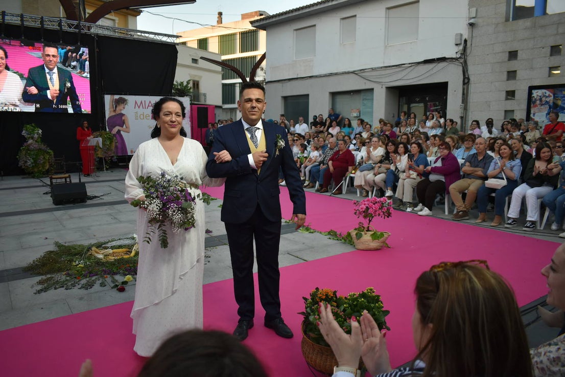 FOTOS: 'Miajadas está de moda… y de fiesta' con los mejores diseños para eventos (2ª parte)