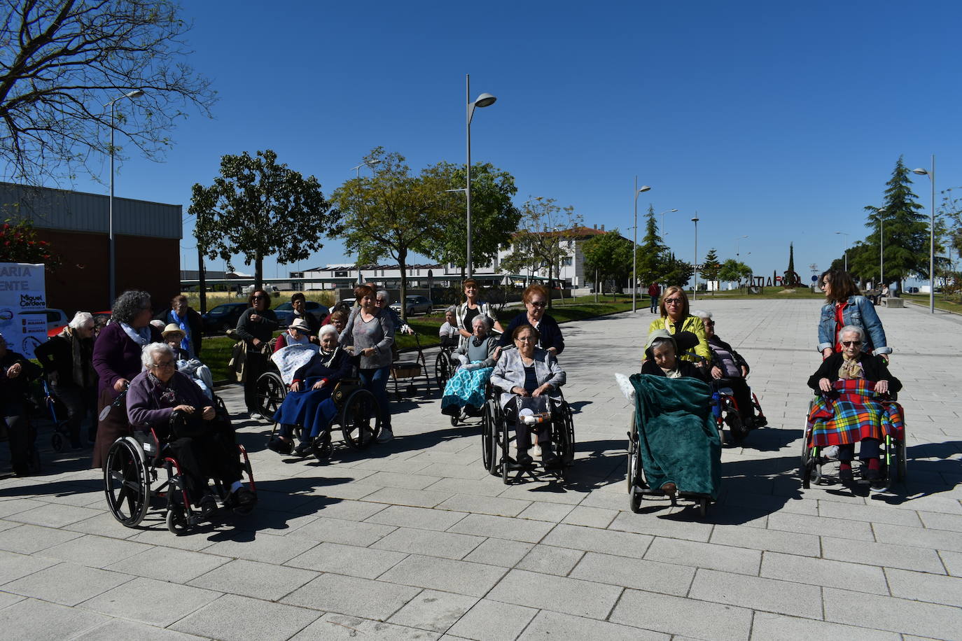 Fotos: El Torrente Ballester y San Martín de Porres corren juntos por la ELA