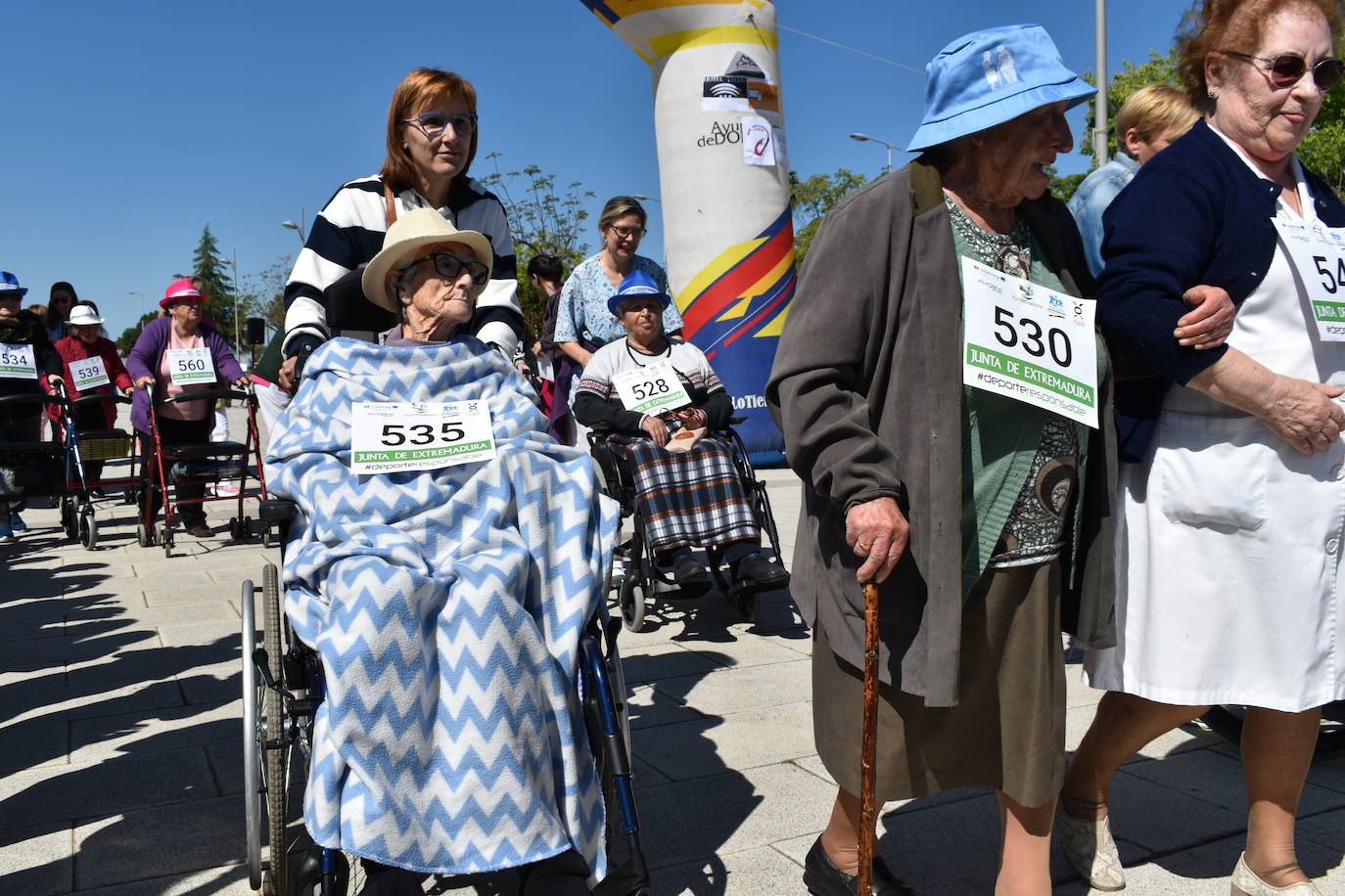 Fotos: El Torrente Ballester y San Martín de Porres corren juntos por la ELA