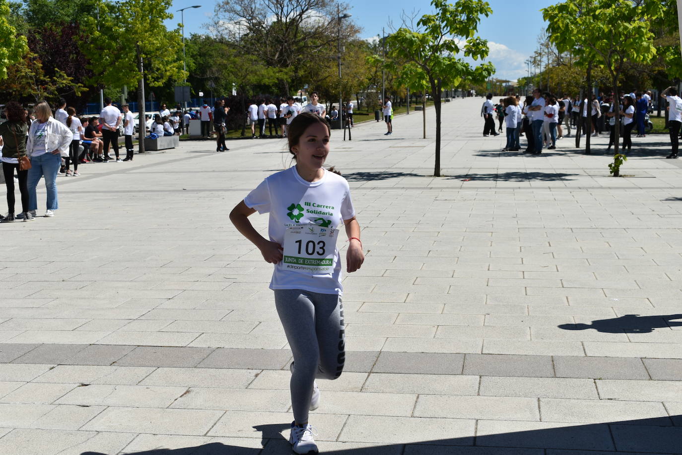 Fotos: El Torrente Ballester y San Martín de Porres corren juntos por la ELA