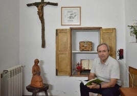 Foto de archivo del párroco de Miajadas, don Enrique Gómez.