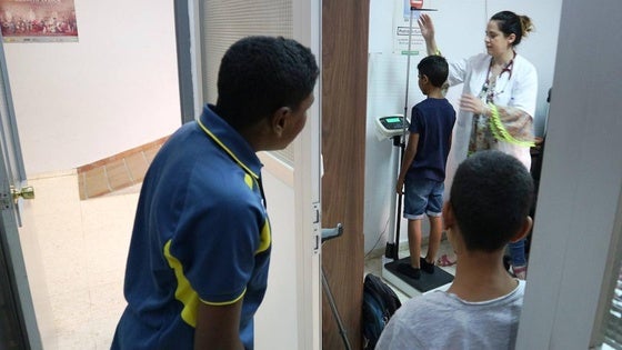 Se buscan familias interesadas en acoger niños saharauis en verano