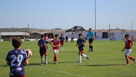 11 equipos participaron en el III Torneo de Fútbol Base de la EF Miajadas