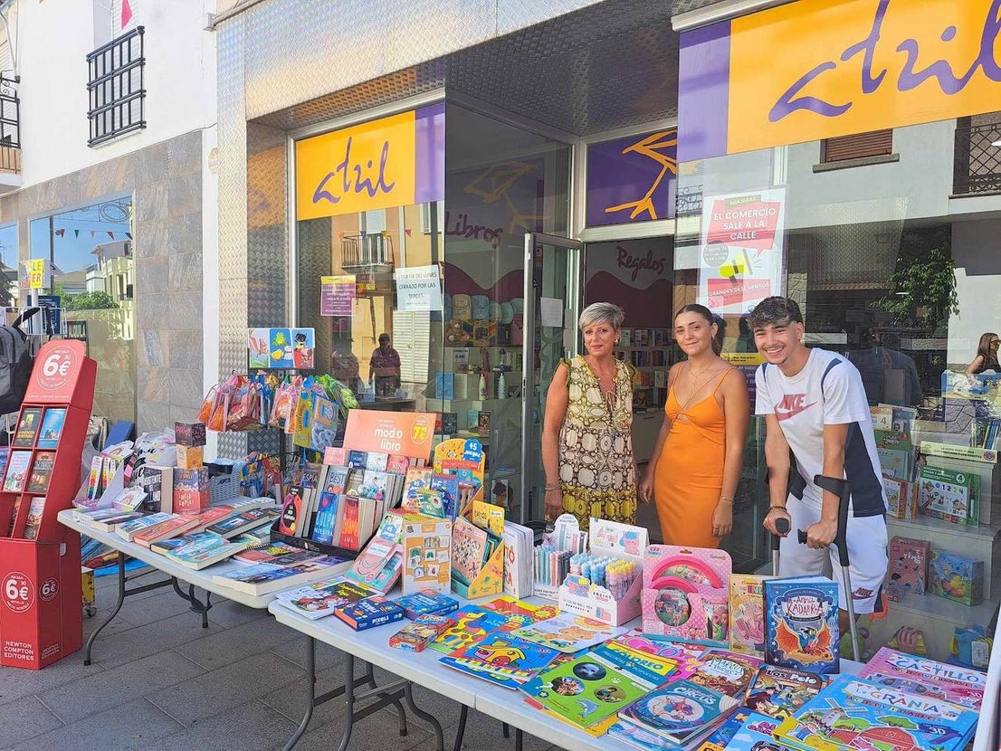 FOTOS: Más de 40 establecimientos se lanzan a la calle