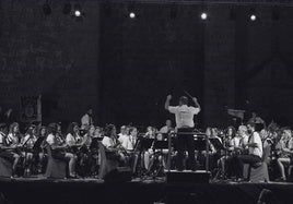 La Banda municipal de música ofrece esta noche su concierto de Feria