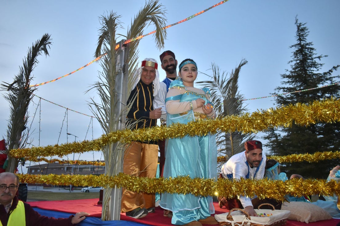 FOTOS: Cabalgata de Reyes Magos en Miajadas 2025