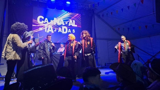 '¿Qué veías en la tv de tu infancia?', temática del concurso de disfraces del Viernes de Carnaval