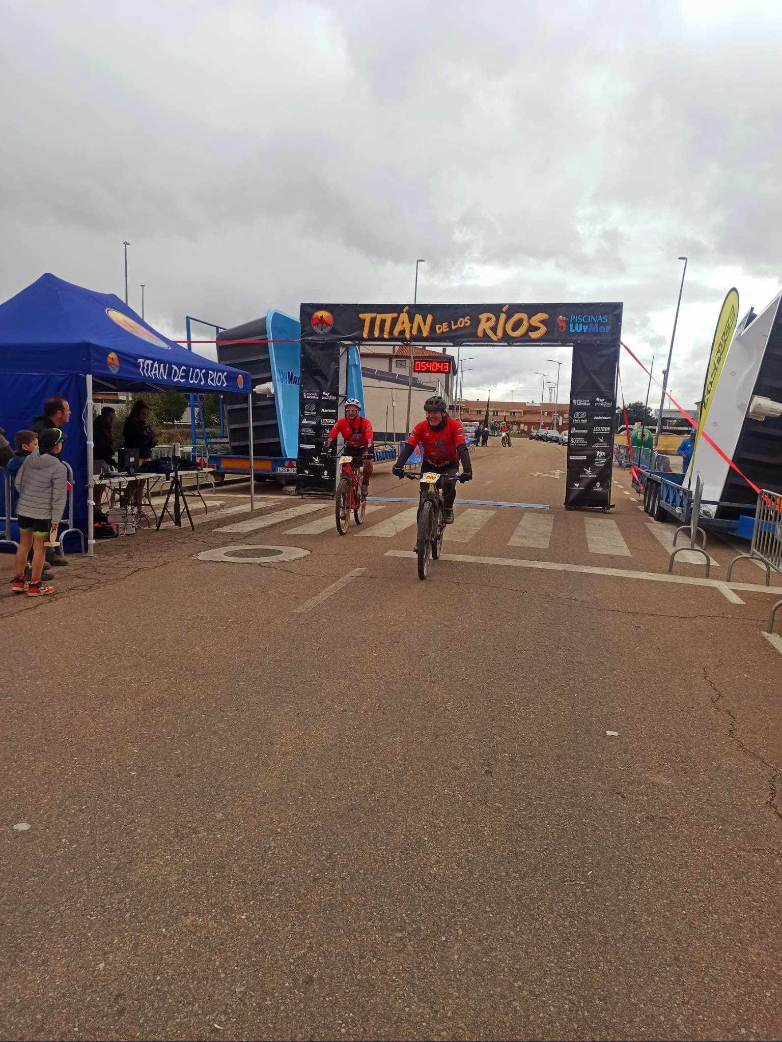 Fotos: Lo mejor del ciclismo en la Titán de los Ríos 2025