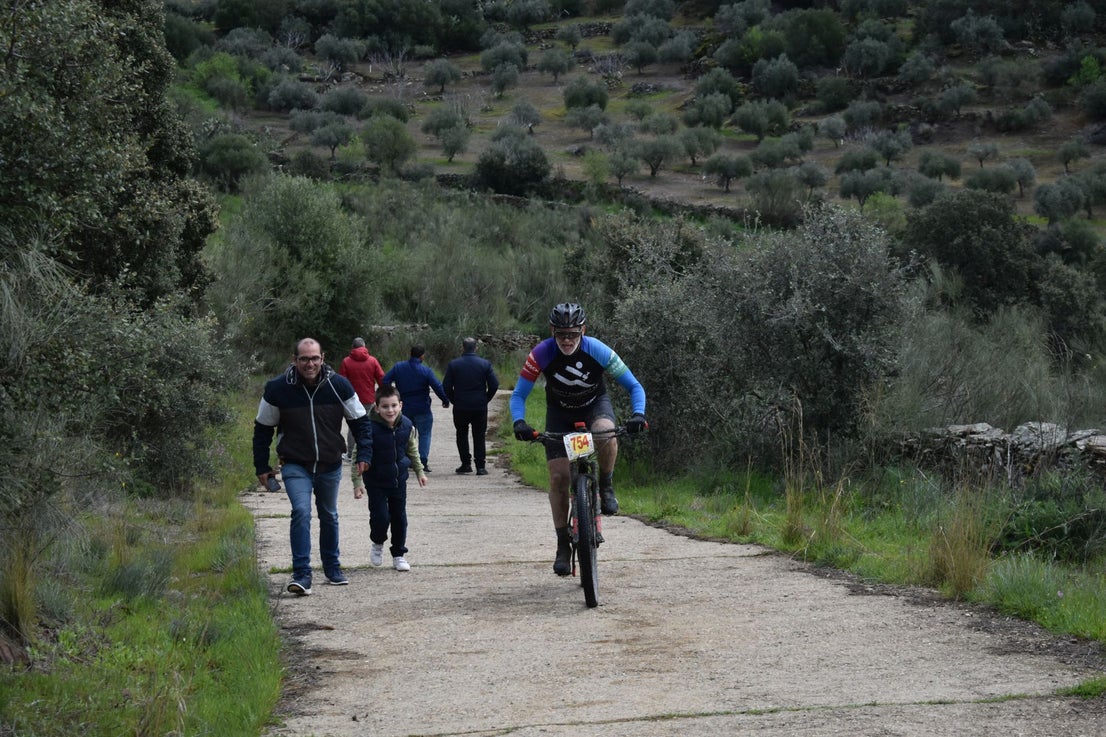 Fotos: Lo mejor del ciclismo en la Titán de los Ríos 2025