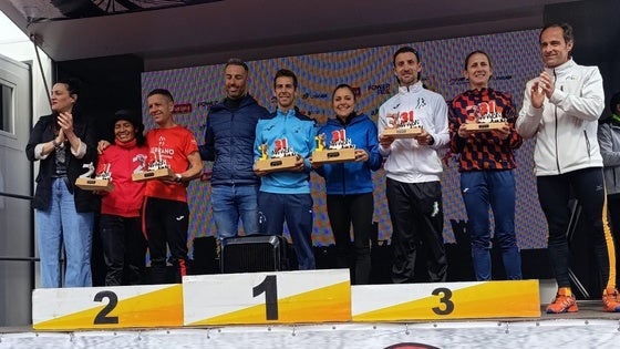 Javi Alvarado consigue el bronce en la 31ª Maratón popular 'Ciudad de Badajoz'