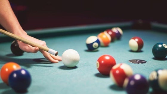 El ECJ acogerá un nuevo torneo de billar 'Bola 8'