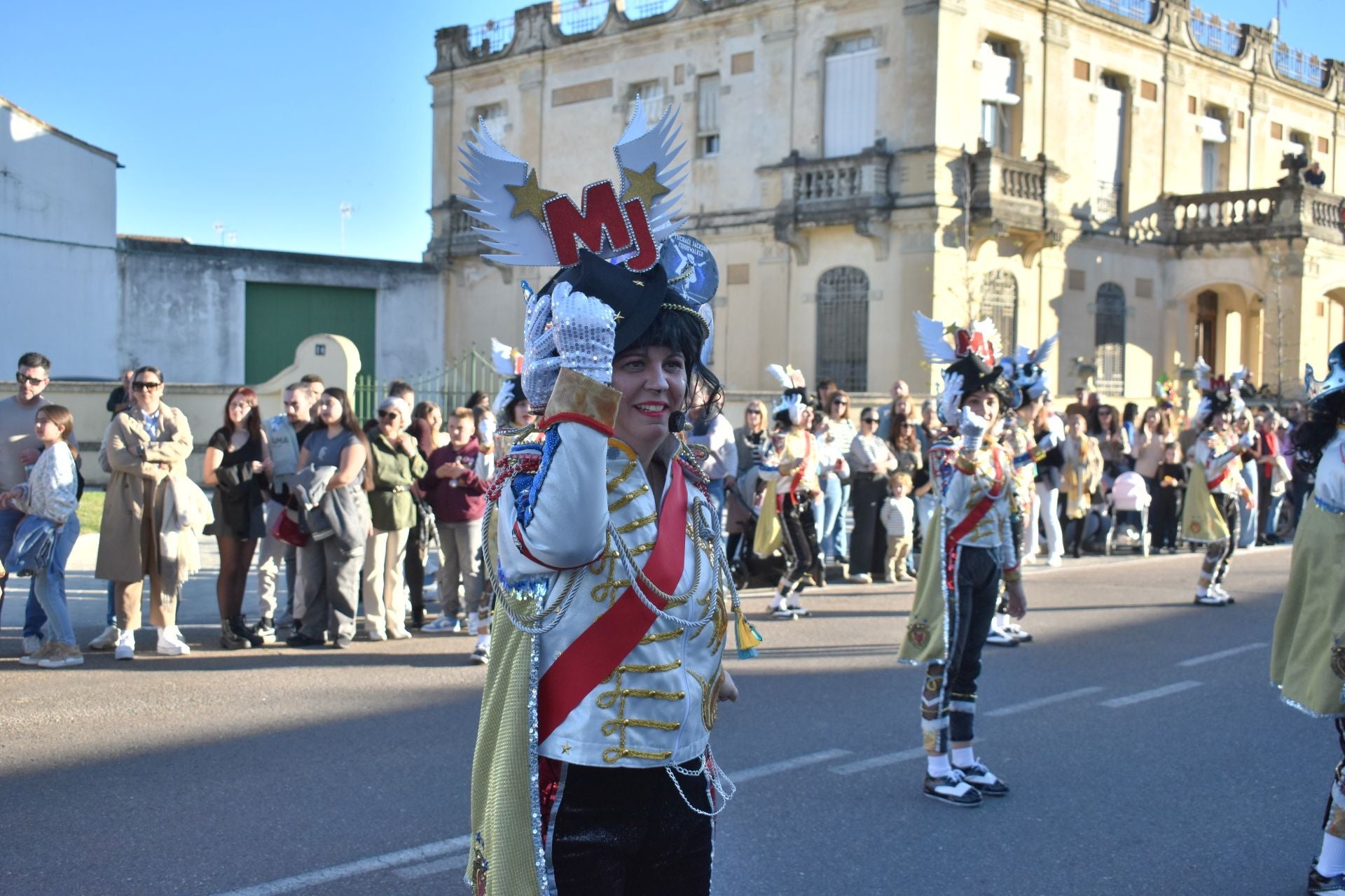 Fotos: 18 comparsas hicieron vibrar en la VI Convivencia Carnavalera de Miajadas