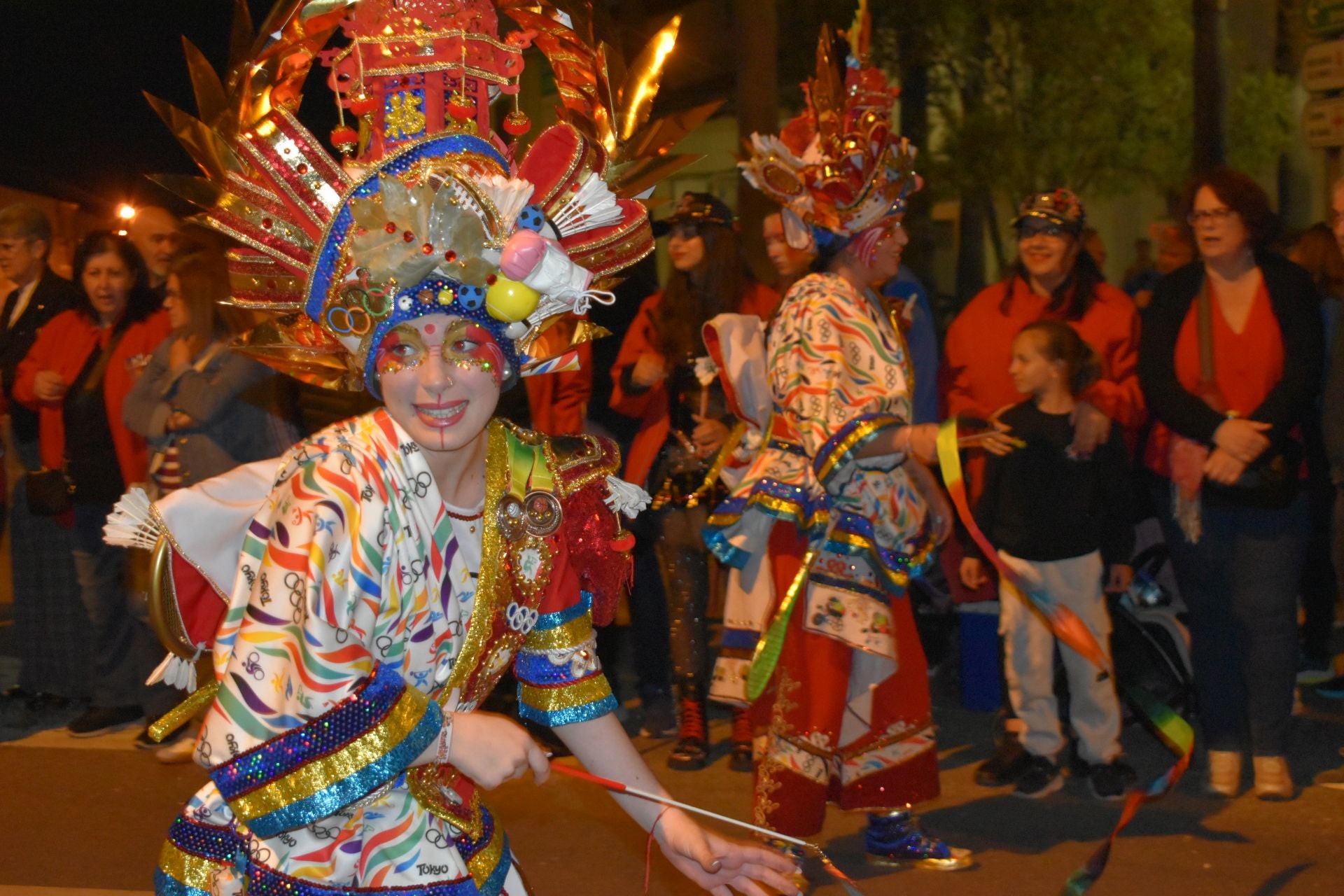 Fotos: 18 comparsas hicieron vibrar en la VI Convivencia Carnavalera de Miajadas