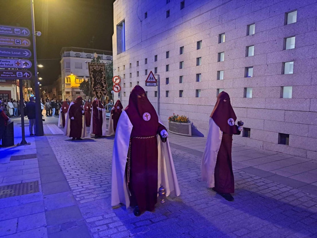 Fotos: Procesión de la 'Oración en el huerto de los olivos', el 'Cristo amarrado a la columna' y 'Jesús Nazareno'