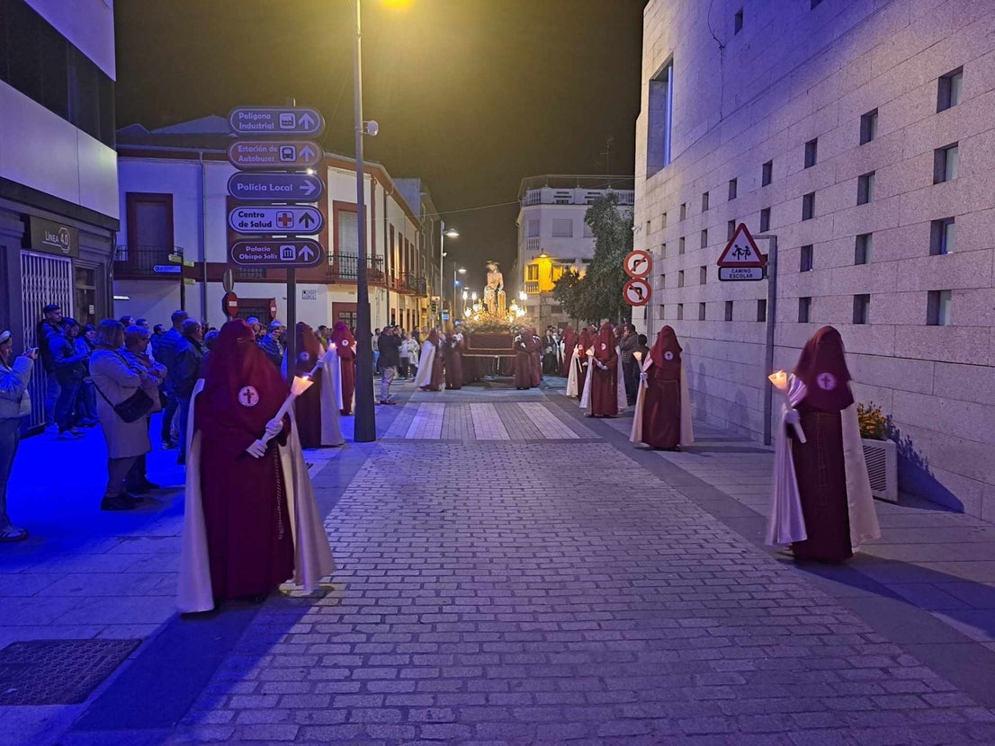 Fotos: Procesión de la 'Oración en el huerto de los olivos', el 'Cristo amarrado a la columna' y 'Jesús Nazareno'