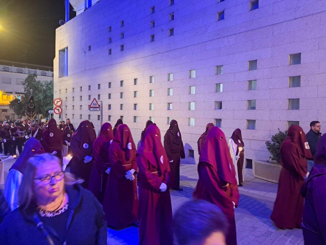 Fotos: Procesión de la 'Oración en el huerto de los olivos', el 'Cristo amarrado a la columna' y 'Jesús Nazareno'