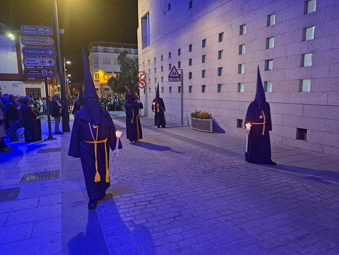 Fotos: Procesión de la 'Oración en el huerto de los olivos', el 'Cristo amarrado a la columna' y 'Jesús Nazareno'