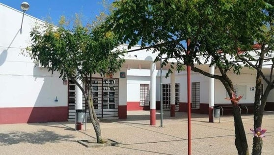 Publicada la licitación para la explotación del Bar-Cafetería del Centro Social de Alonso Ojeda