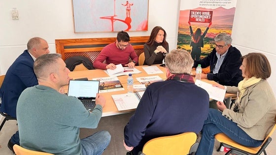 Miajadas inicia el trabajo del proyecto 'En mi pueblo emprendí'