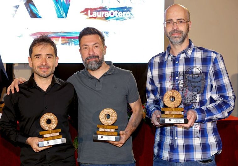 Imagen principal - El XV Certamen de Pintura 'Laura Otero' corona a sus ganadores en una noche histórica para Miajadas