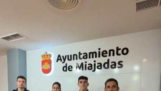 Presentación de los tres nuevos agentes.