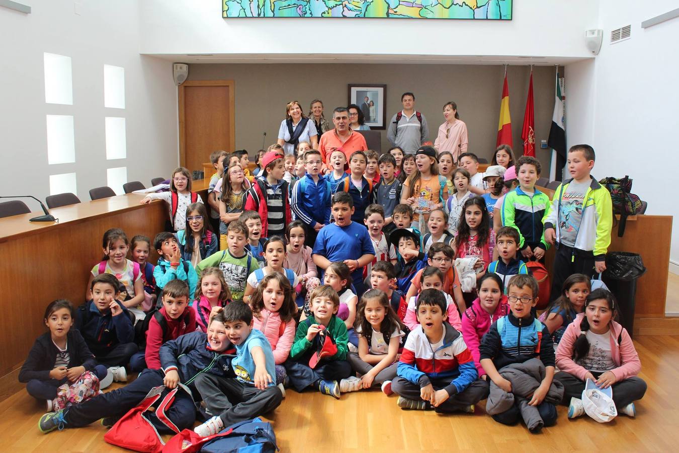 Alumnos del colegio Nuestra Señora del Pilar de Don Benito conocen el municipio