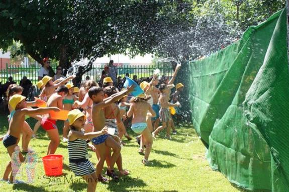 Niños y mayores disfrutarán de la tradicional Fiesta Acuática de la residencia San Martín