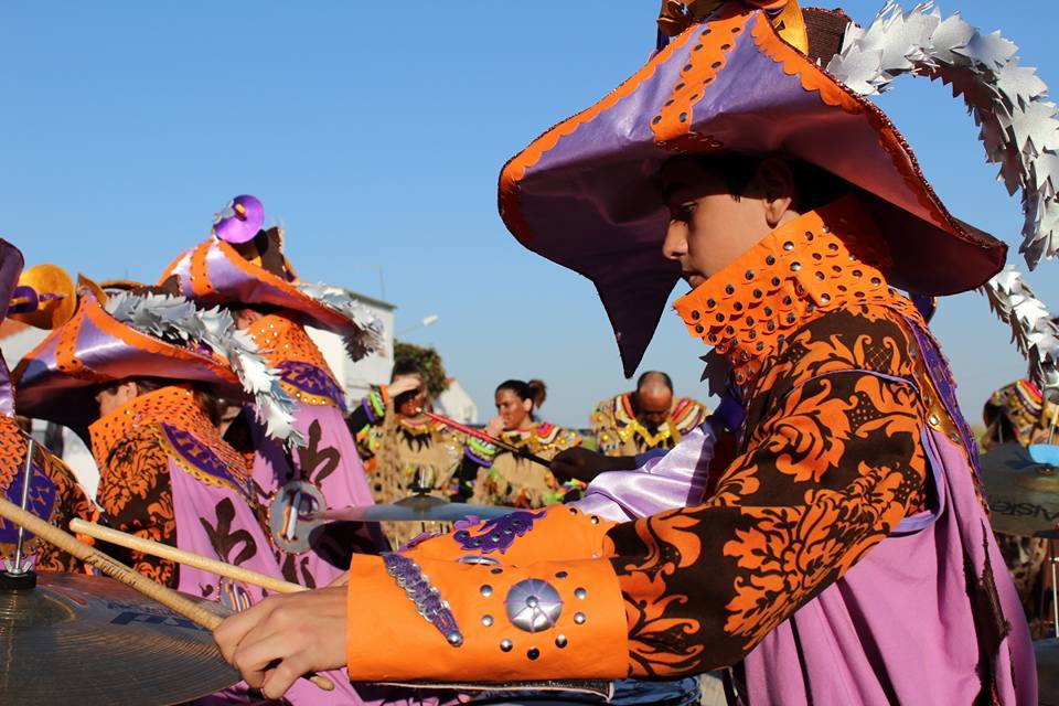 Un participante durante el desfile. 