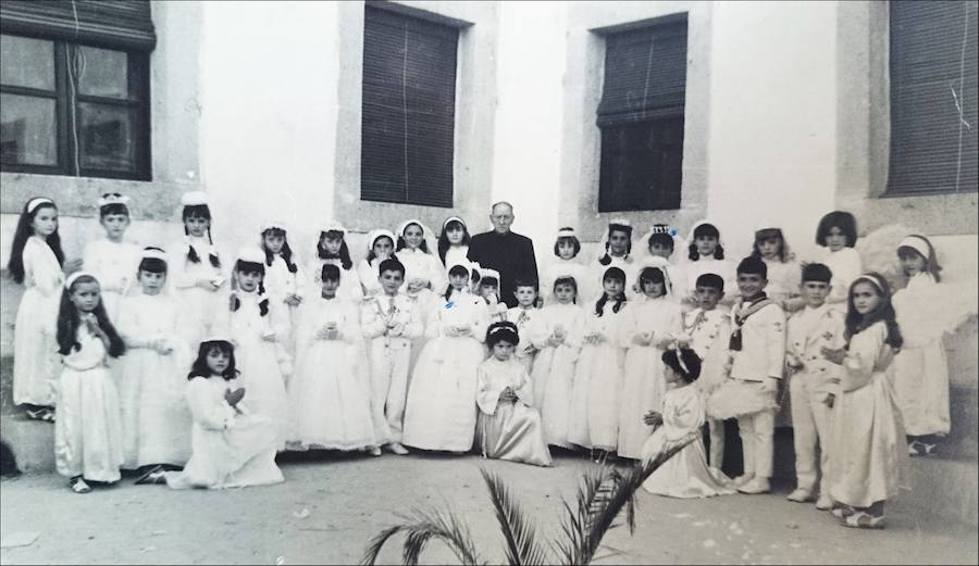 Don Antonio en el colegio Sagrado Corazón en mayo de 1965. 