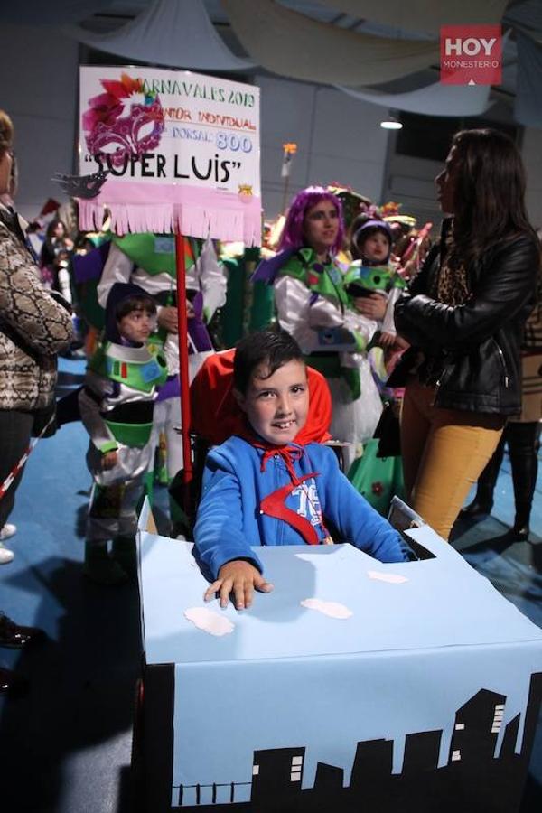 El jurado lo tuvo muy complicada dada la alta participarción y la lcalidad de los disfraces