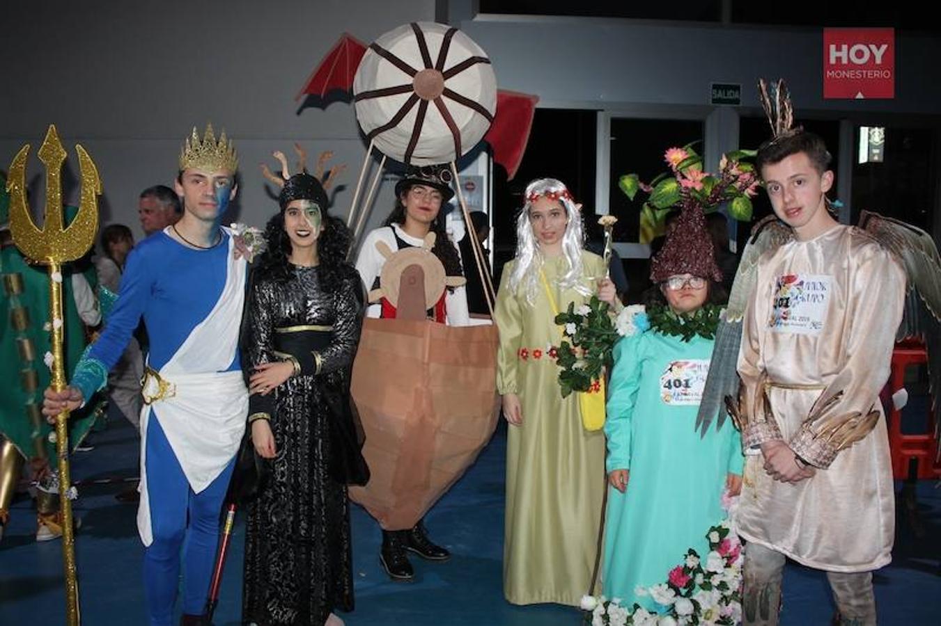El jurado lo tuvo muy complicada dada la alta participarción y la lcalidad de los disfraces