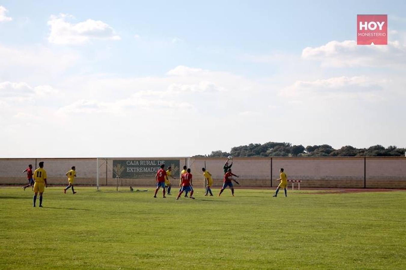 Los amarillos sacaron a los jaraiceños tres goles de ventaja de cara a la segunda eliminatoria, por 4 tantos a 1