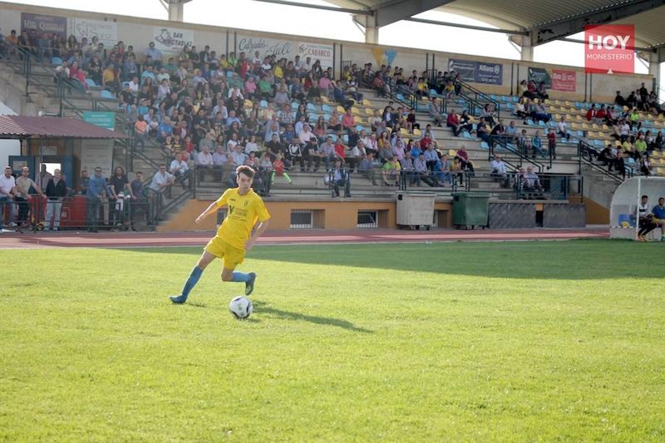 Los amarillos sacaron a los jaraiceños tres goles de ventaja de cara a la segunda eliminatoria, por 4 tantos a 1