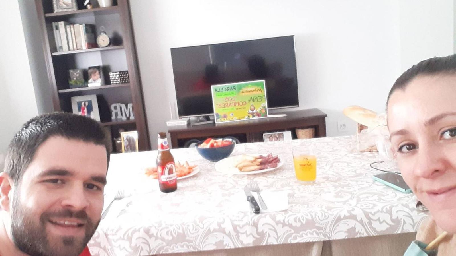 Fotos: Los monesterienses celebran la Fiesta de la Primavera desde casa