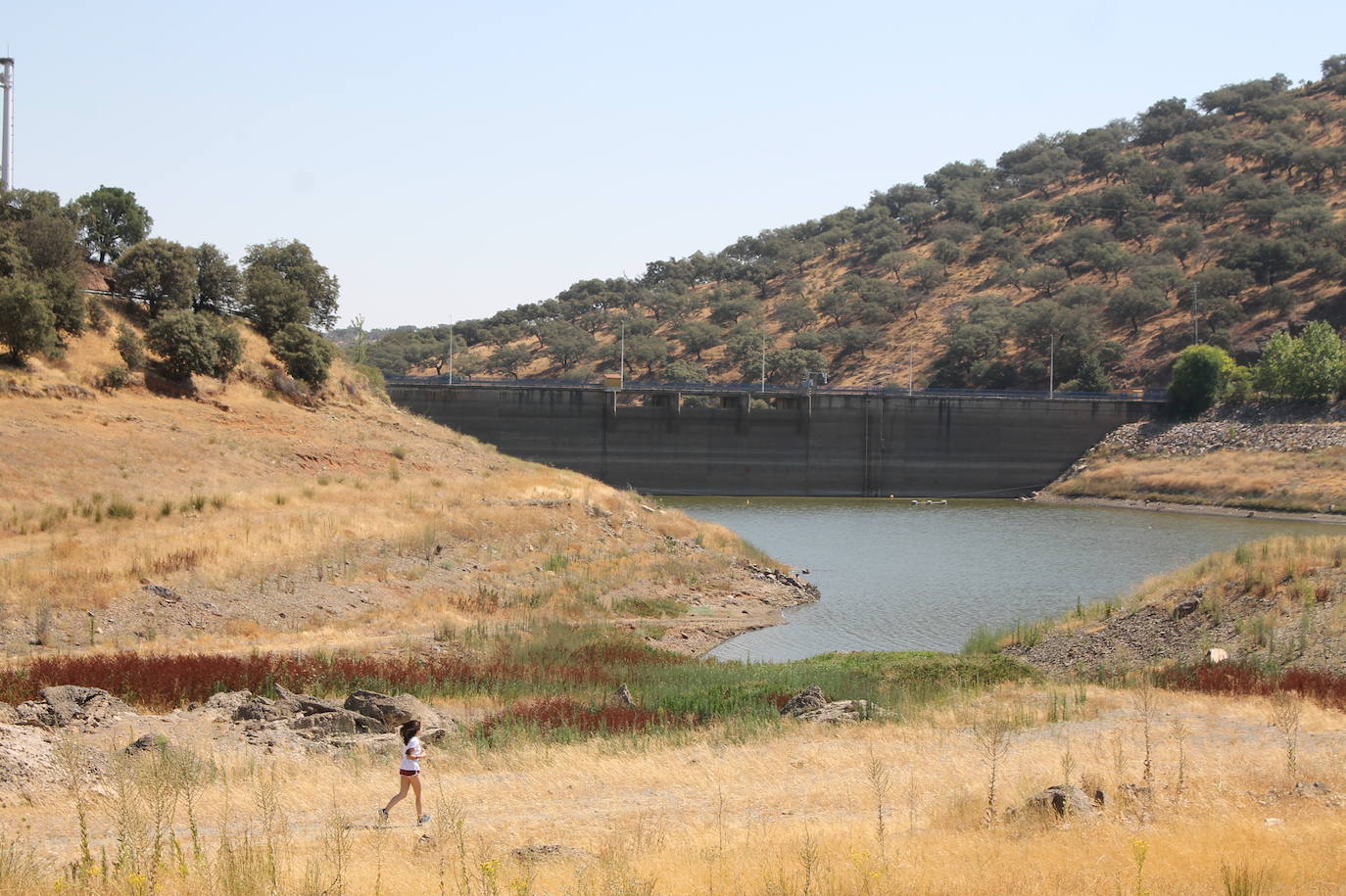 Sale a licitación la redacción del proyecto para la mejora de abastecimientos de agua en Centro-Sur de Badajoz 