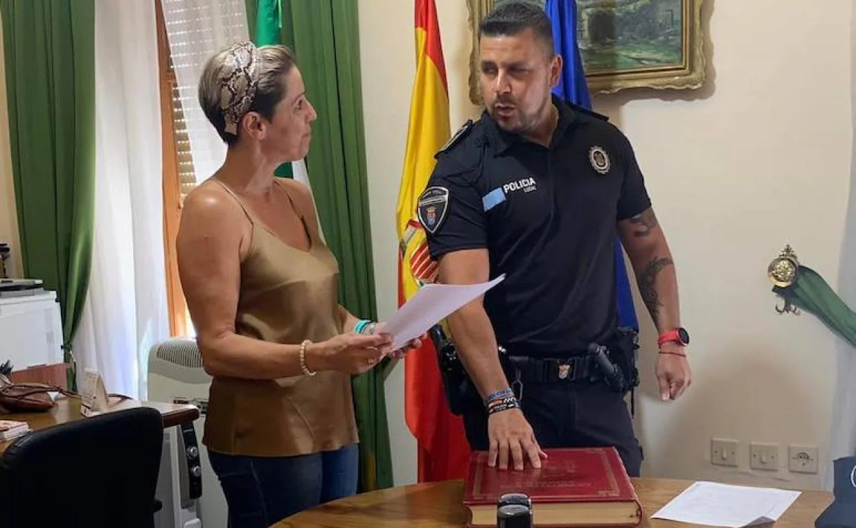 José Antonio Morera se incorpora como agente a la Policía Local de Monesterio